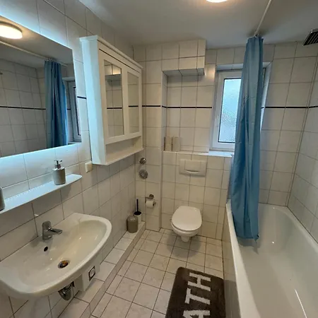 Alex 3 Lägenhet Solingen